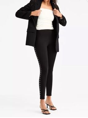 (NWT) Bar III Women's Ponté-Knit Studded Leggings